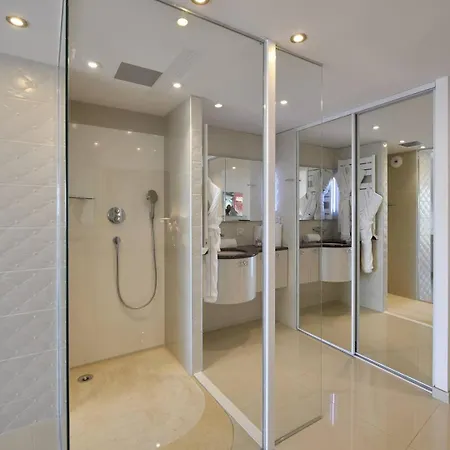 Le Nautilia 104 By Agn- Luxe Superieure - Jacuzzi - 2 Personnes Appartement Agde