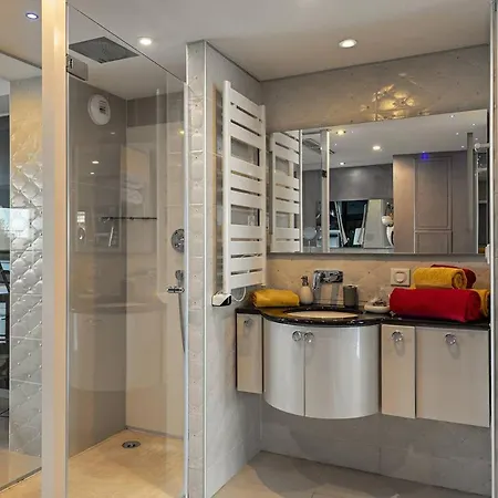 Le Nautilia 104 - Luxe Superieure - Jacuzzi - 2 Personnes 公寓