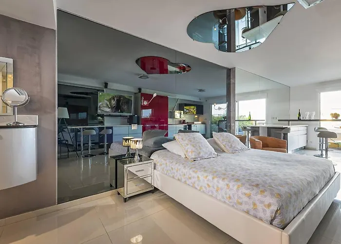 Le Nautilia 104 - Luxe Superieure - Jacuzzi - 2 Personnes 公寓 *