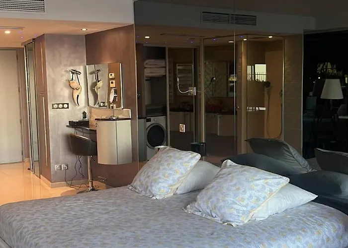 Le Nautilia 104 - Luxe Superieure - Jacuzzi - 2 Personnes 公寓 *